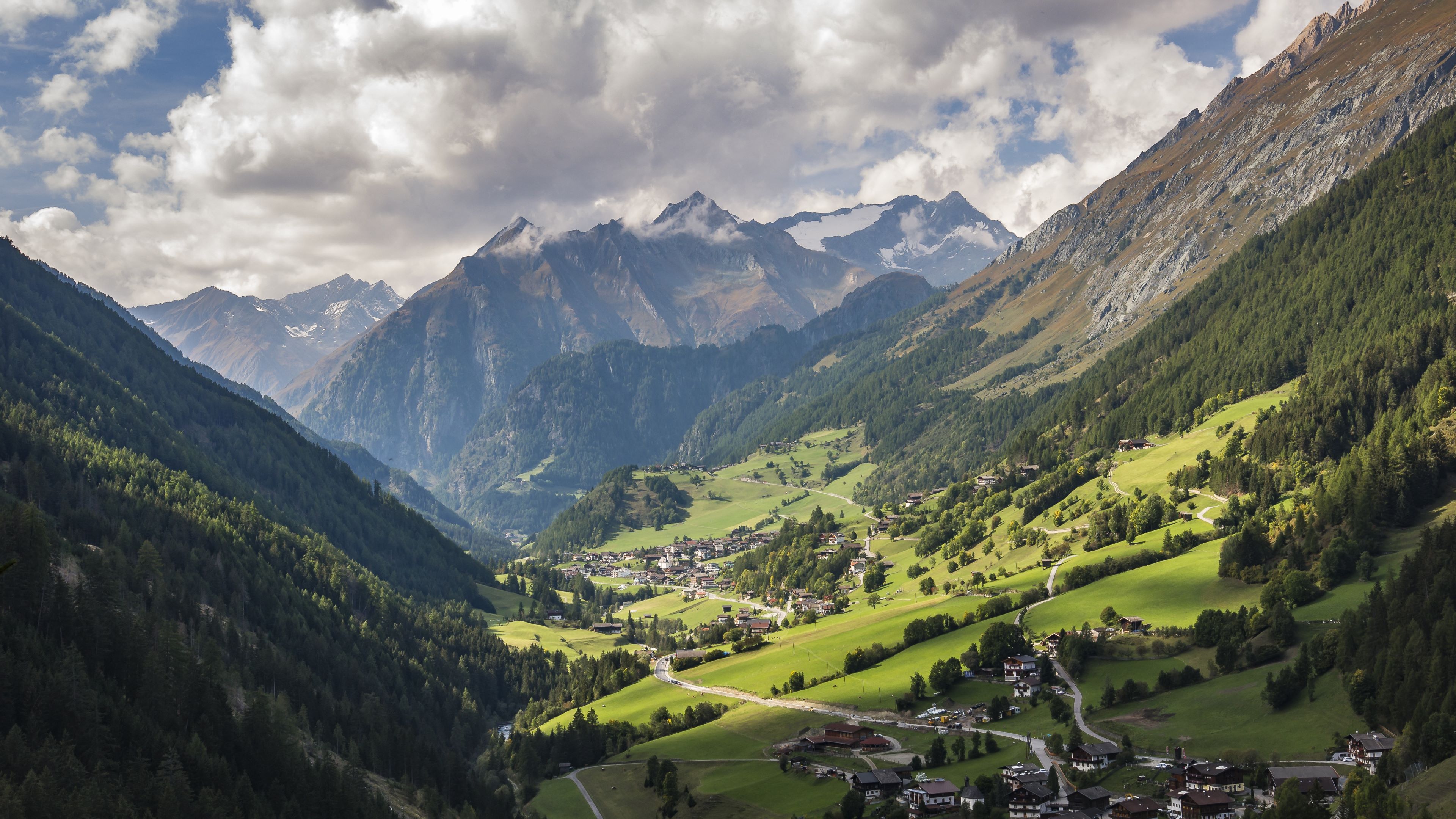 Wandern und Bergsport beim Sporthotel